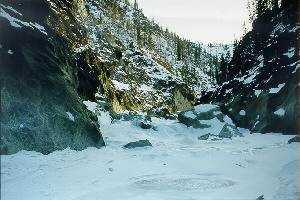 р.Китой. Порог-Водопад, 2ая часть.(75k)